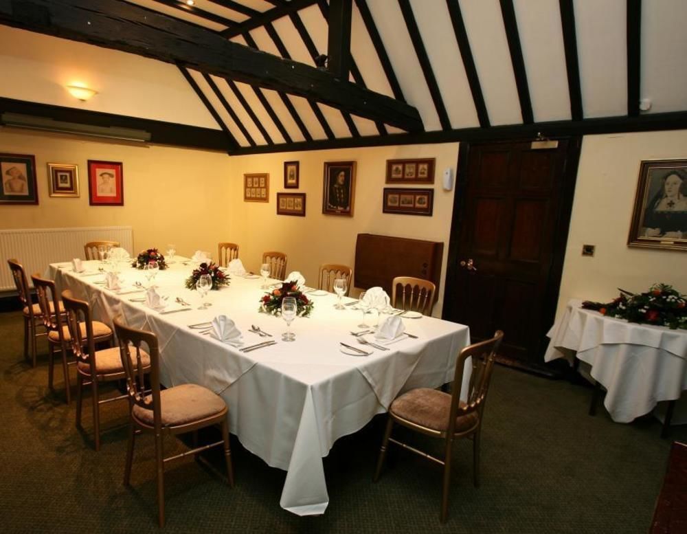 The Old Palace Lodge Dunstable Exterior photo